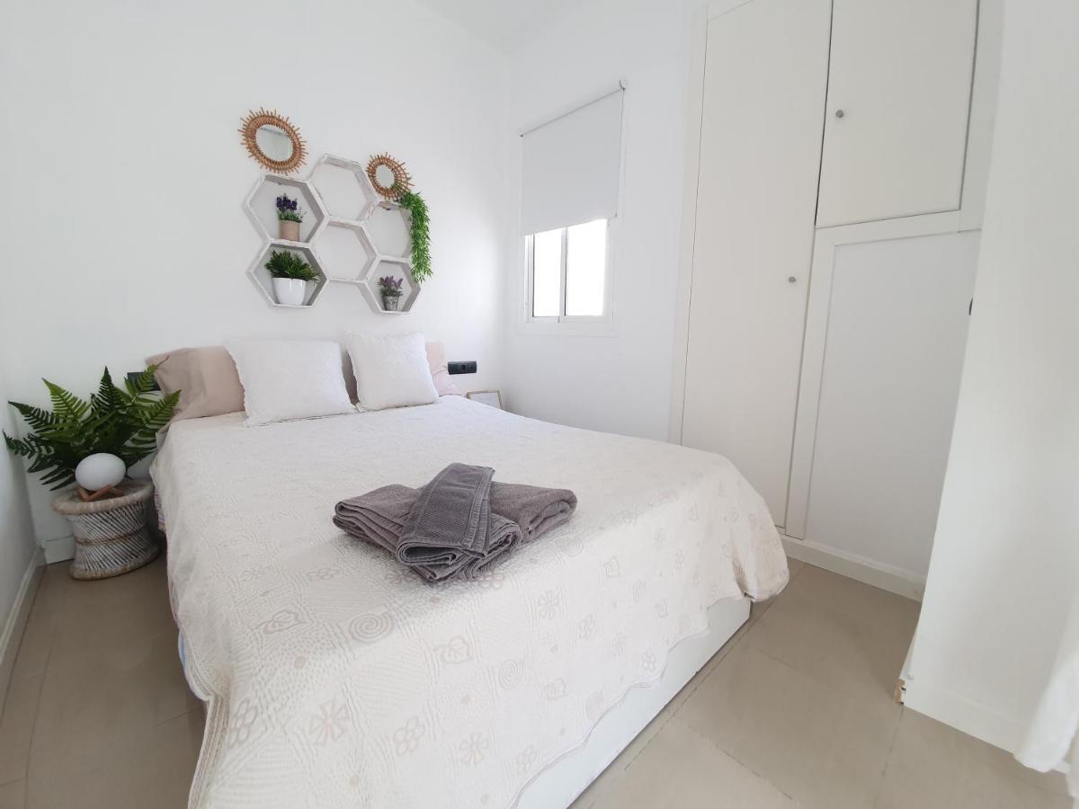 Apartamento Alvarez Малага Екстериор снимка